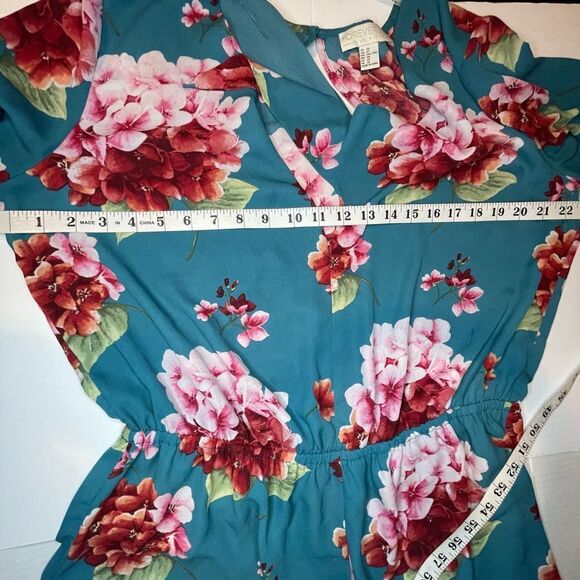 Forever 21 Floral Long Sleeve Romper - Picture 8 of 9